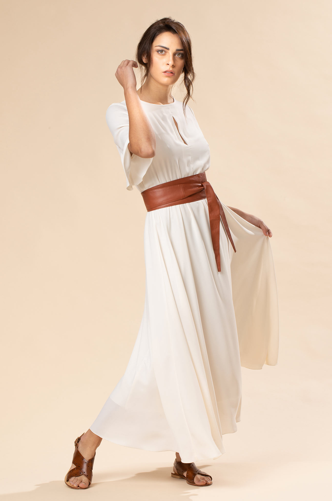 abbigliamento donna primavera 2020 Chiara B: abito bianco georgette